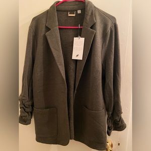 NWT large olive green Tahari Modal sweater knit blazer with ruched sleeves